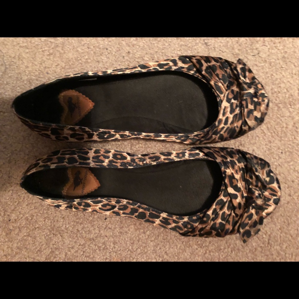 Animal print flats